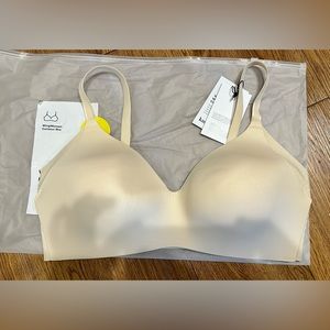 NWT Knix WingWoman Bra